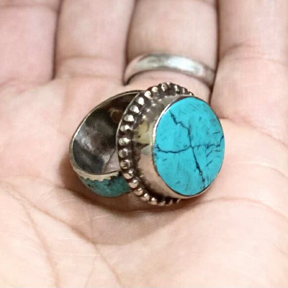 Turquoise Statement Ring – Size 8 - Picture 8 of 8